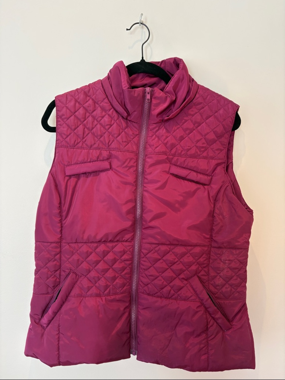 Women's Quilted Sleeveless Puffer Vest - Fuchsia